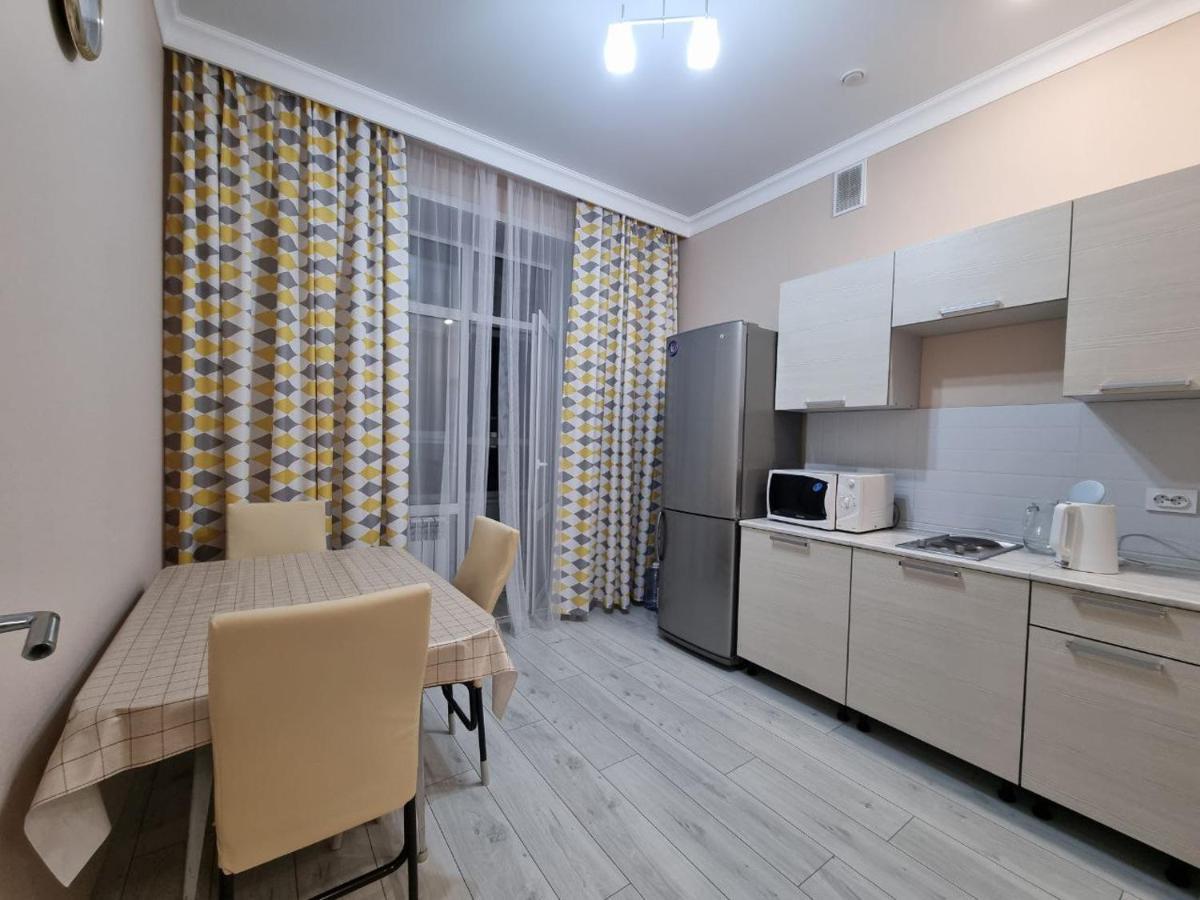 Ferienwohnung 1 Комнатная Рядом C Expo, Mega Silk Way Astana Exterior foto